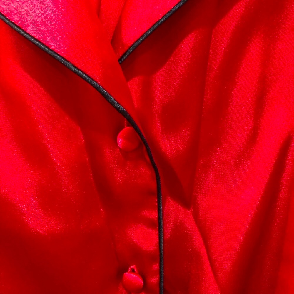 ♥️ SECRET TREASURES 2pc red satin sleepwear set size S NWOT - Picture 6 of 8